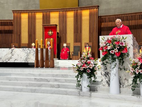 18.10.2025 – Relikwie bł. Stanisława Kostki Starowieyskiego w Świątyni Opatrzności Bożej w Warszawie