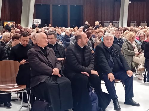 18.10.2025 – Relikwie bł. Stanisława Kostki Starowieyskiego w Świątyni Opatrzności Bożej w Warszawie