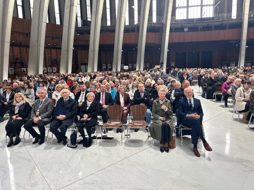 18.10.2025 – Relikwie bł. Stanisława Kostki Starowieyskiego w Świątyni Opatrzności Bożej w Warszawie