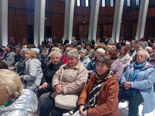 18.10.2025 – Relikwie bł. Stanisława Kostki Starowieyskiego w Świątyni Opatrzności Bożej w Warszawie