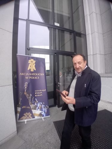 18.10.2025 – Relikwie bł. Stanisława Kostki Starowieyskiego w Świątyni Opatrzności Bożej w Warszawie